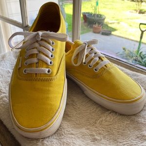 Yellow Vans Skate Classic Lace Up Shoes Size 8.5